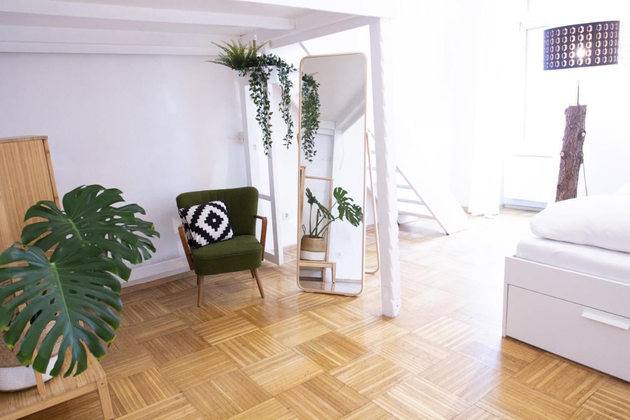 Central Modern Garden-Apartment Next To Belvedere Palace Відень Екстер'єр фото